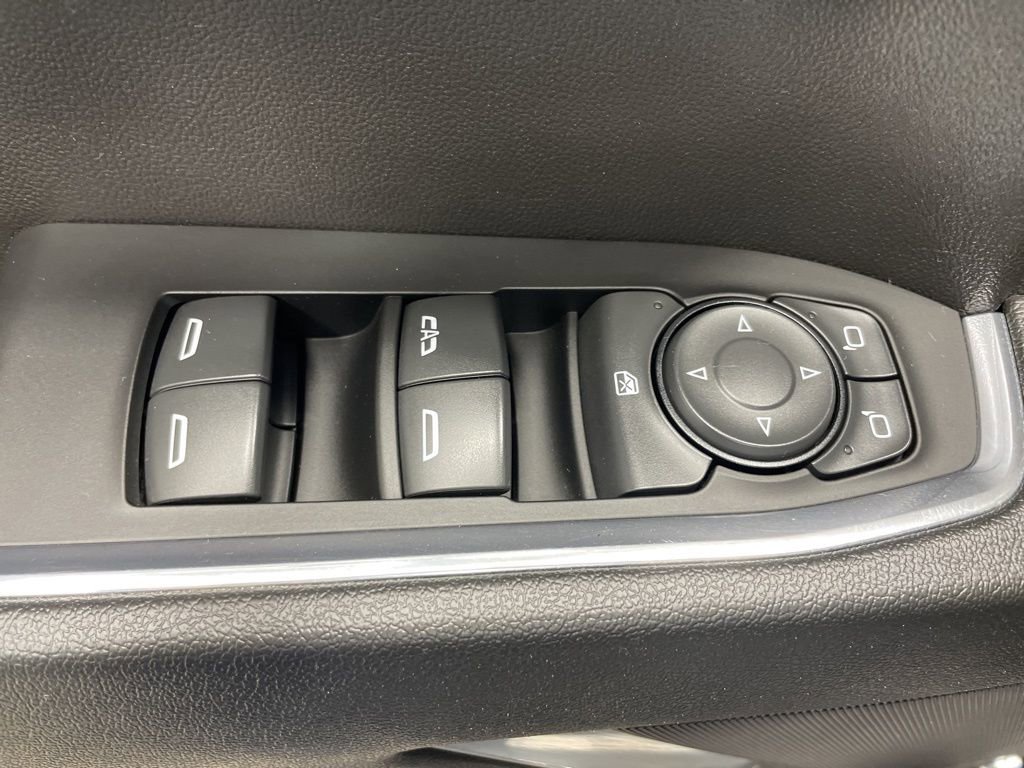 Used 2024 Chevrolet Silverado 1500 RST AWD/4WD image 25