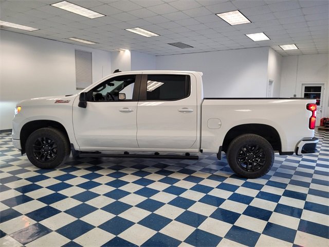 Used 2022 Chevrolet Silverado 1500 RST image 4