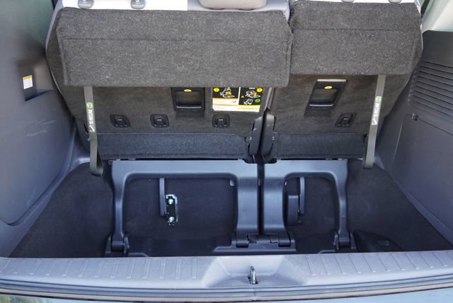 Used 2023 Toyota Sienna XSE FWD image 11