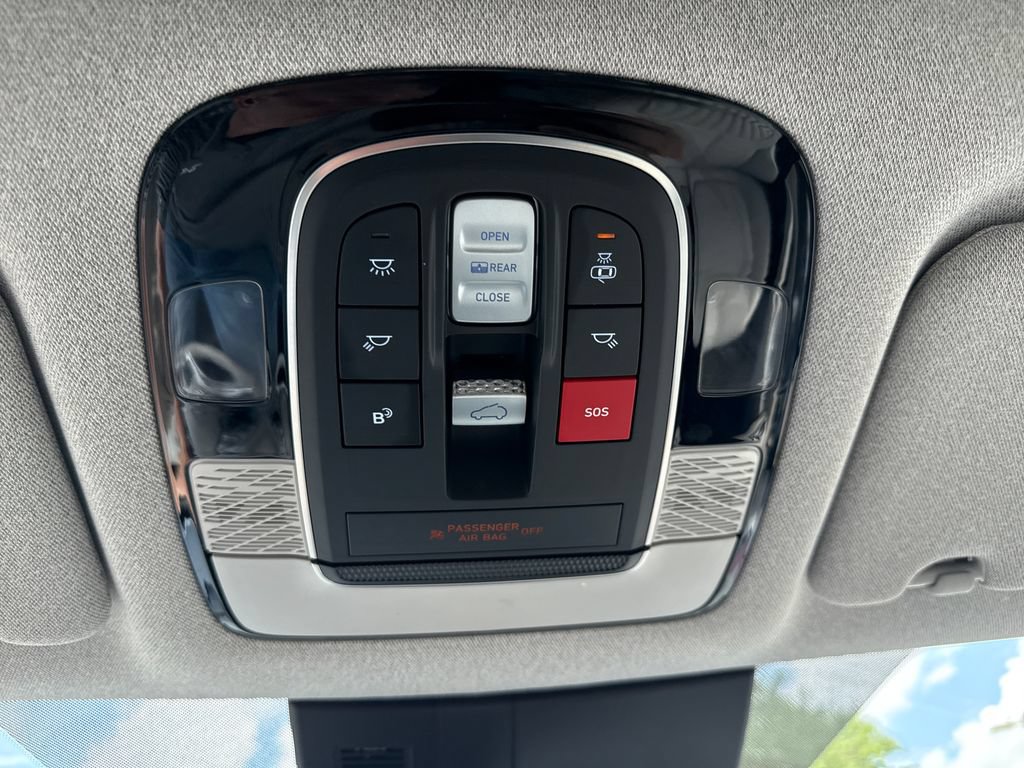 Used 2024 Hyundai Palisade Limited AWD/4WD image 42