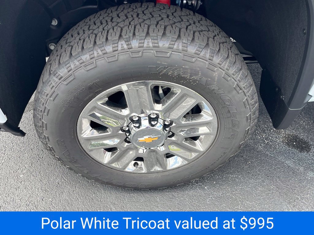 New 2026 Chevrolet Silverado 3500 High Country w/ High Country Premium Package AWD/4WD image 6