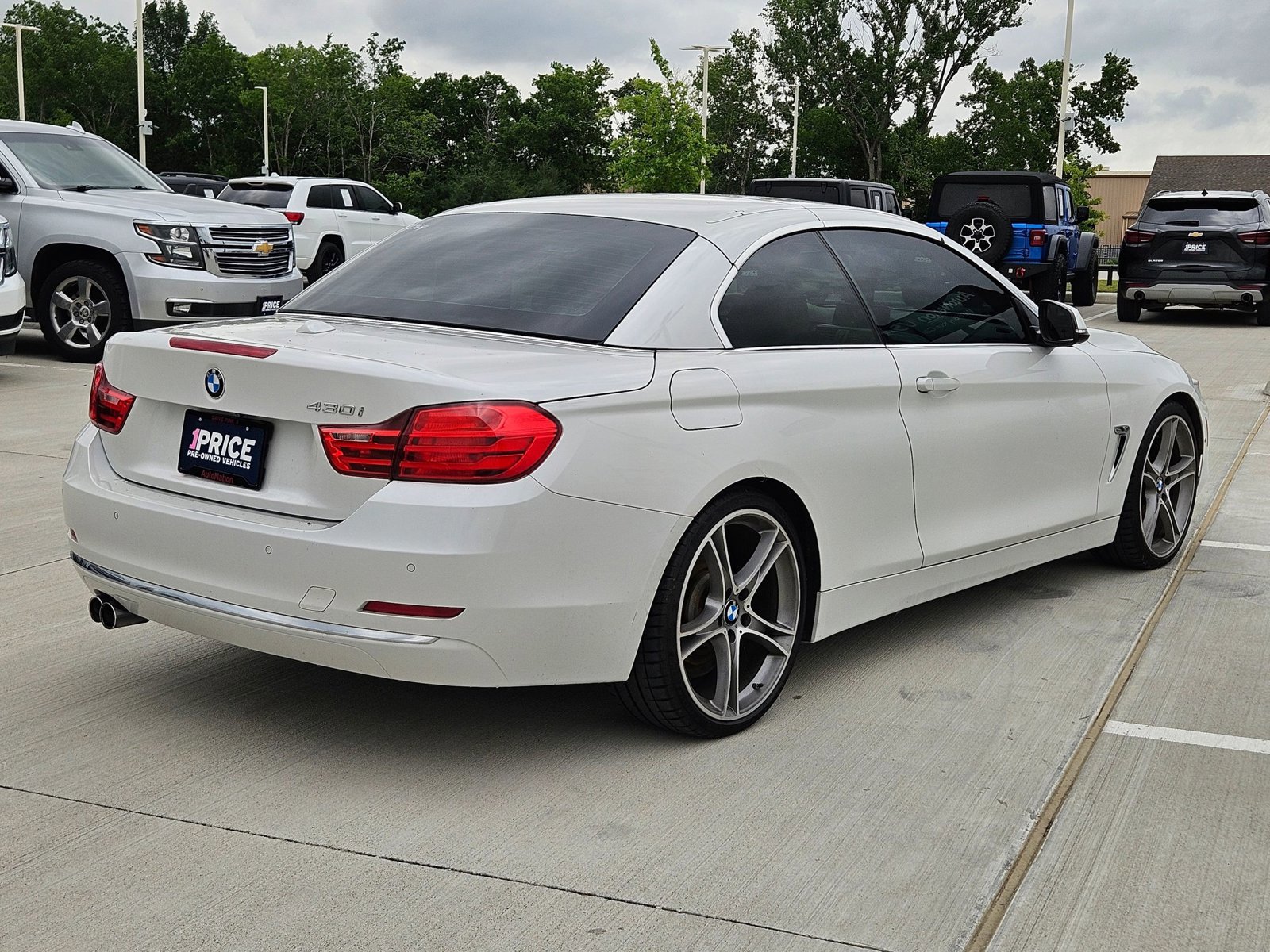 Used 2017 BMW 430i Convertible RWD image 5