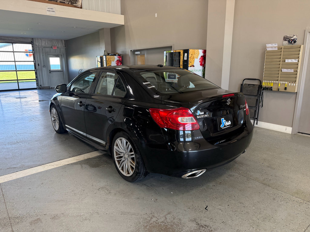 Used 2012 Suzuki Kizashi Sport SLS AWD/4WD image 4