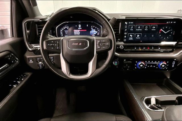 Used 2024 GMC Sierra 3500 SLT w/ SLT Premium Package AWD/4WD image 6