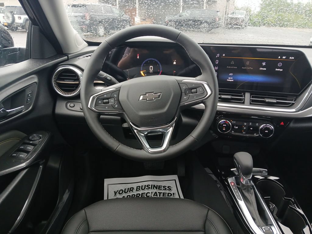 New 2026 Chevrolet Trax ACTIV w/ Driver Confidence Package FWD image 14