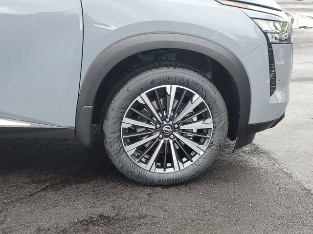 New 2026 Nissan Pathfinder Platinum AWD/4WD image 9