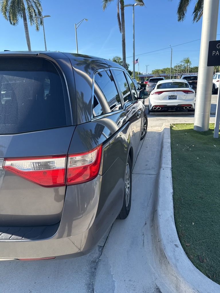 Used 2013 Honda Odyssey EX-L image 11