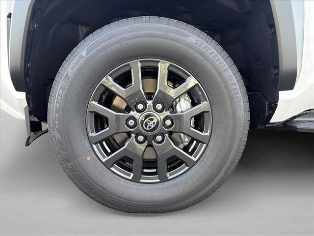 New 2026 Toyota 4Runner SR5 AWD/4WD image 9