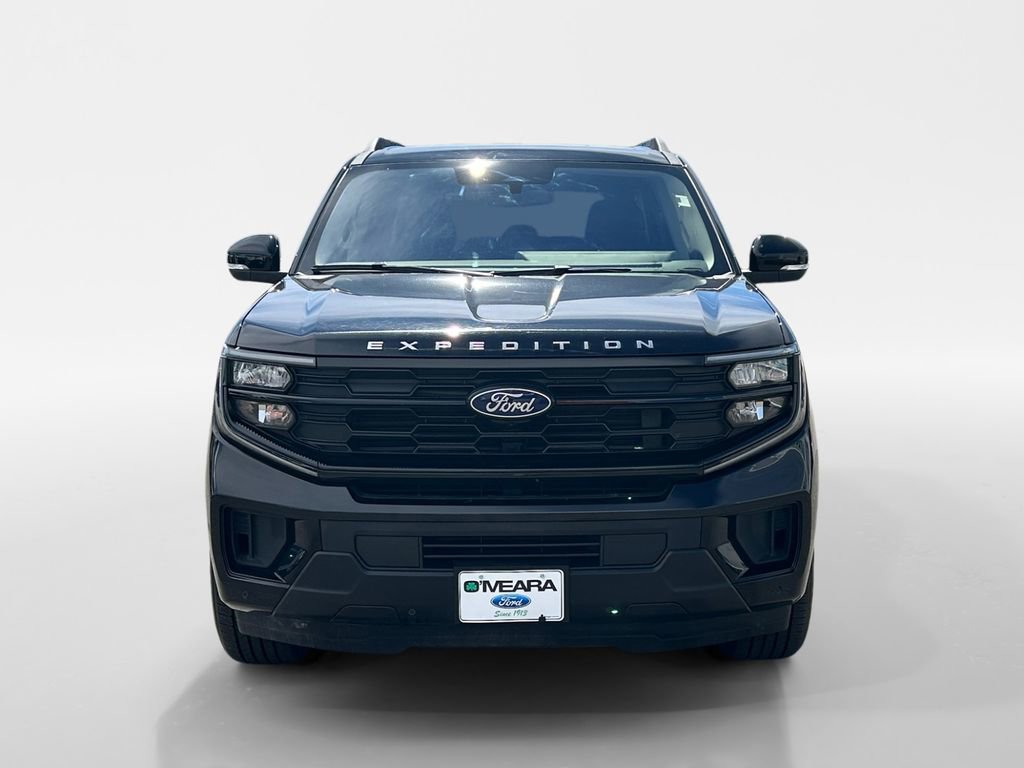 Used 2025 Ford Expedition Max Active AWD/4WD image 10