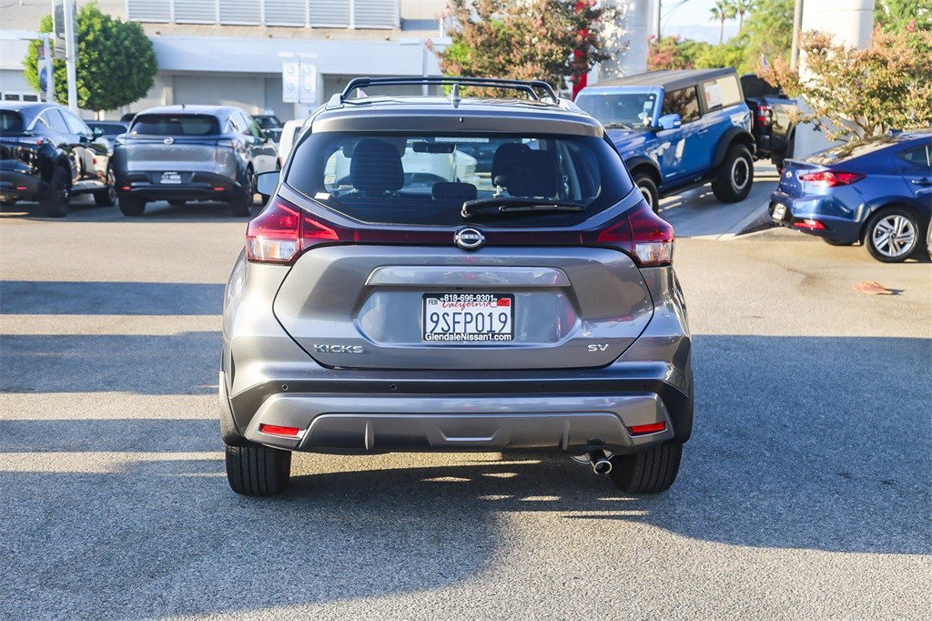 Certified 2024 Nissan Kicks SV w/ Interior Electronics Package image 7