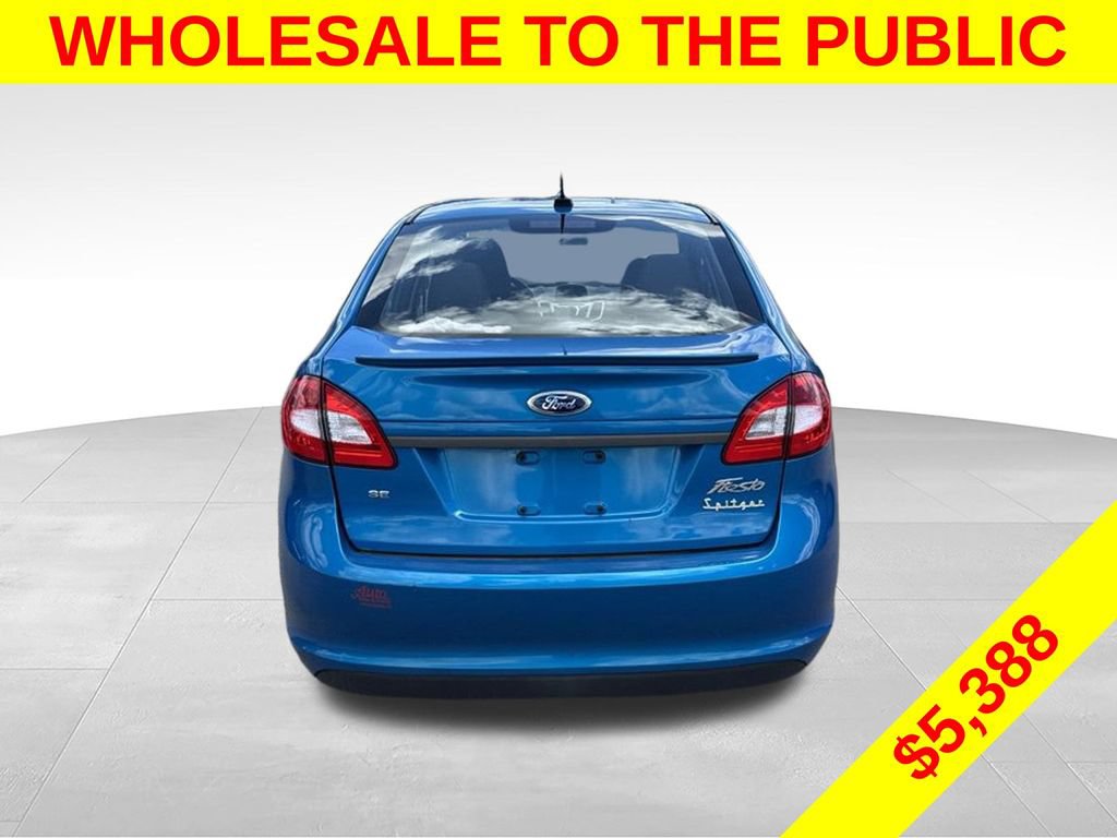 Used 2013 Ford Fiesta SE FWD image 6