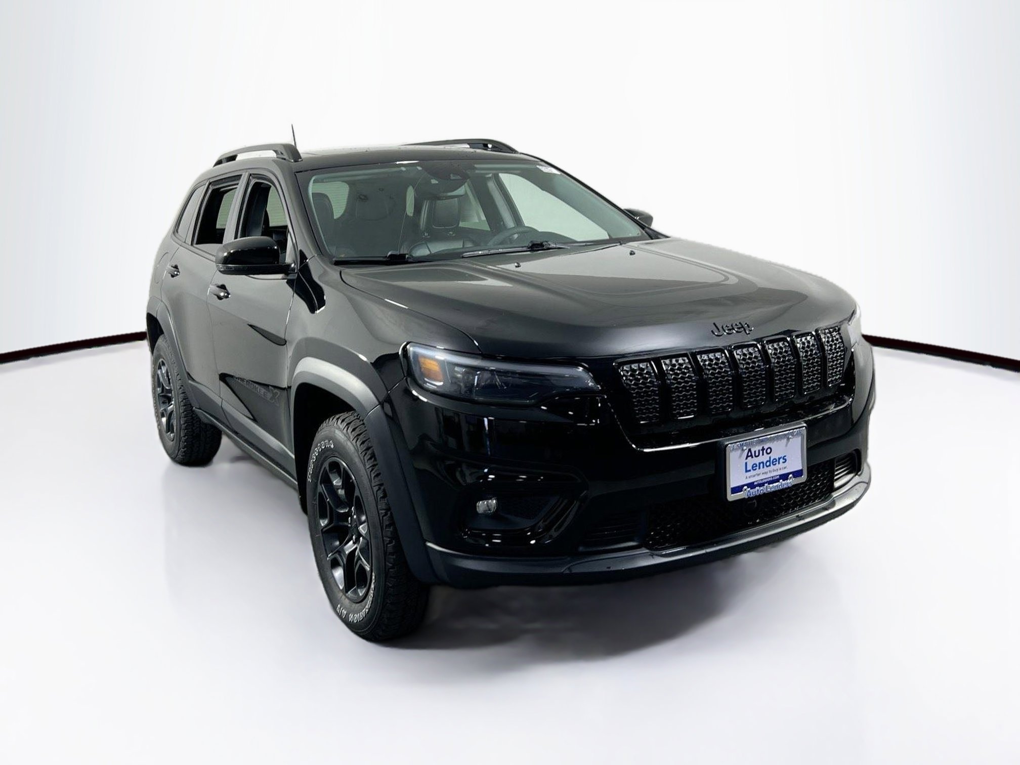 Used 2022 Jeep Cherokee Latitude w/ Sun & Sound Group image 3