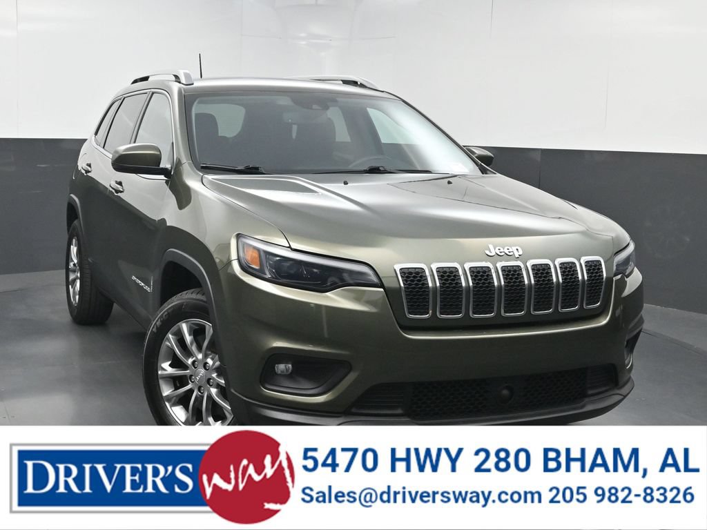 Used 2021 Jeep Cherokee Latitude Lux w/ Comfort/Convenience Group AWD/4WD image 1