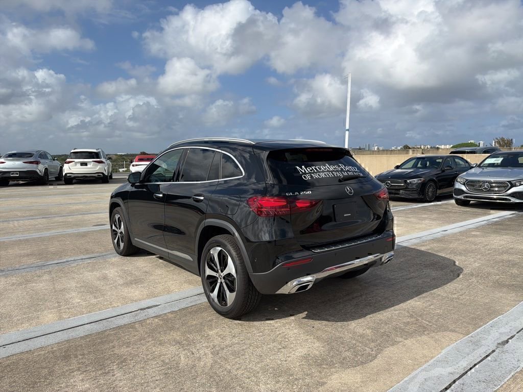 New 2025 Mercedes-Benz GLA 250 image 4