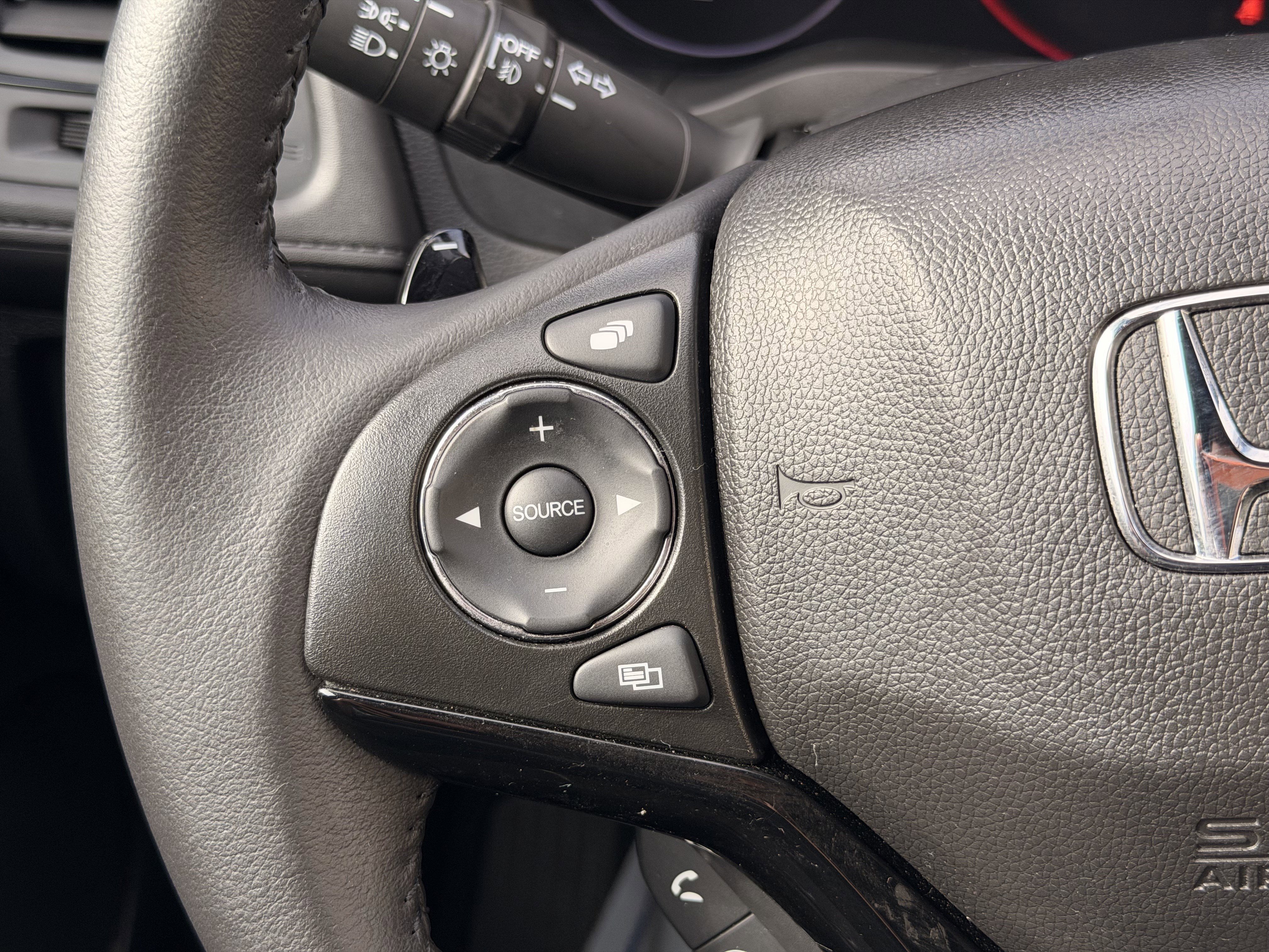 Used 2019 Honda HR-V Sport image 22