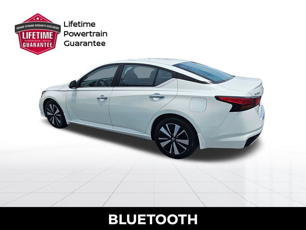 Certified 2021 Nissan Altima 2.5 SV FWD image 3