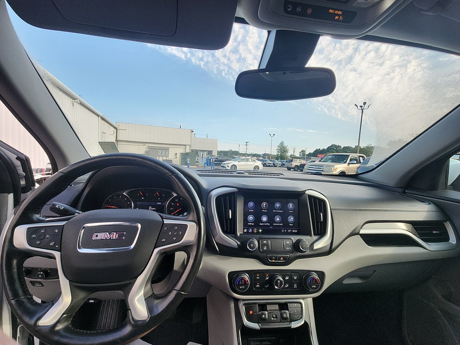 Used 2022 GMC Terrain SLT AWD/4WD image 17