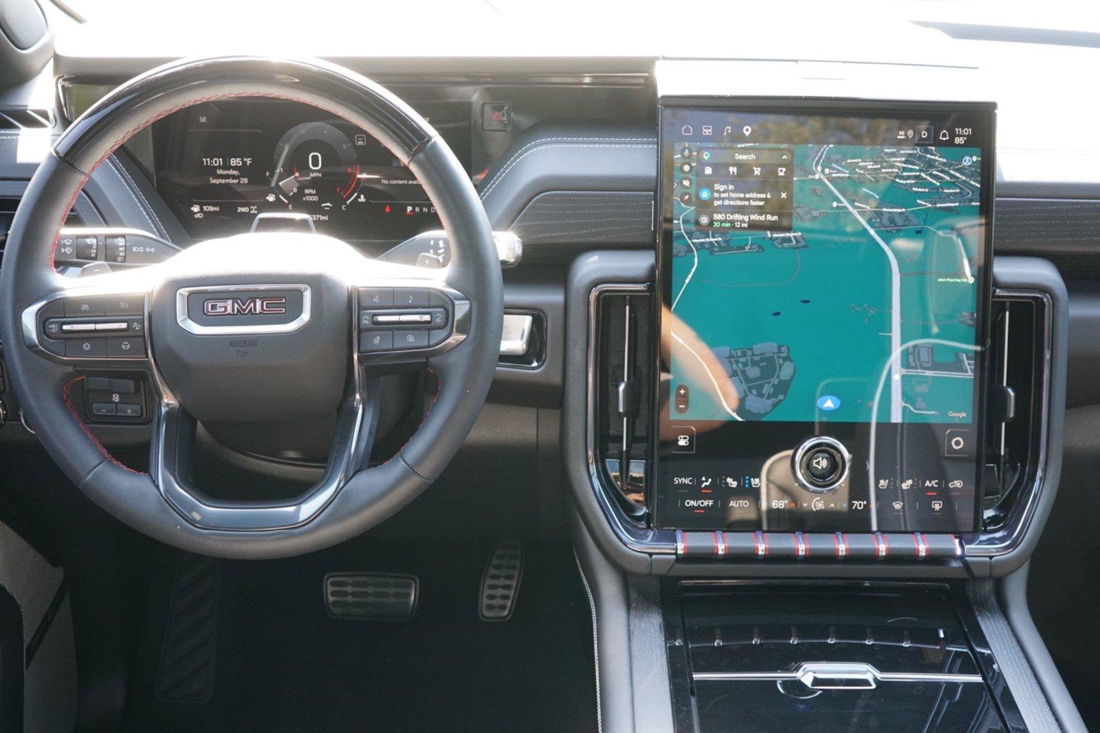 Used 2025 GMC Yukon AT4 Ultimate AWD/4WD image 25