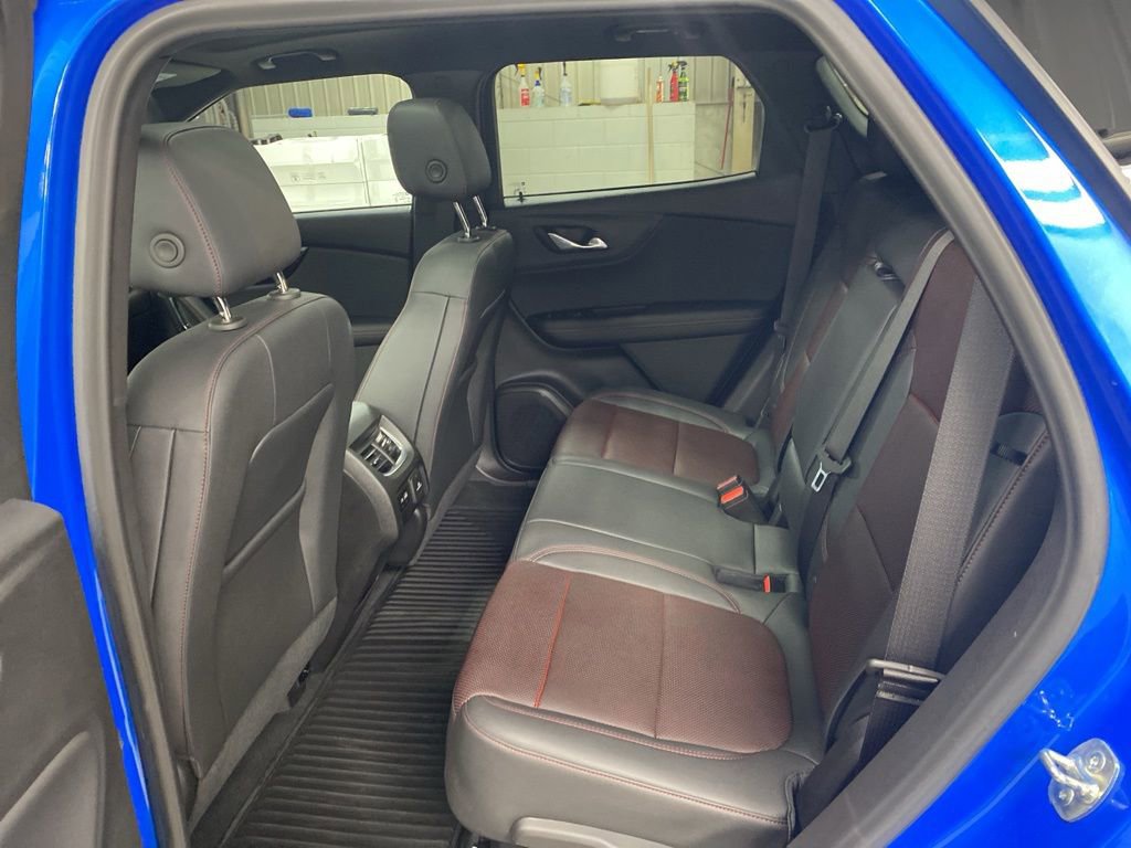 Used 2025 Chevrolet Blazer RS w/ Enhanced Convenience Package image 37