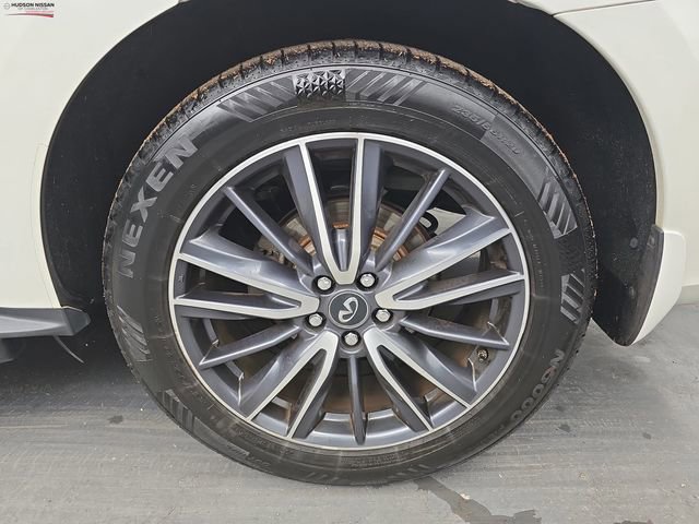 Used 2018 INFINITI QX60 Luxe w/ Deluxe Technology Package image 16