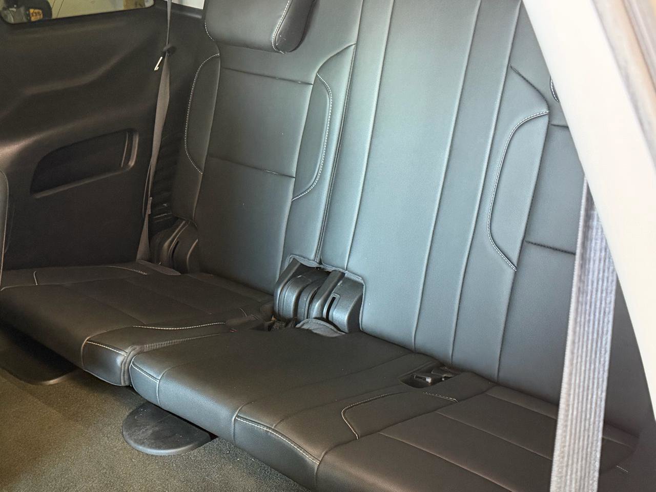 Used 2018 Chevrolet Tahoe LT AWD/4WD image 16
