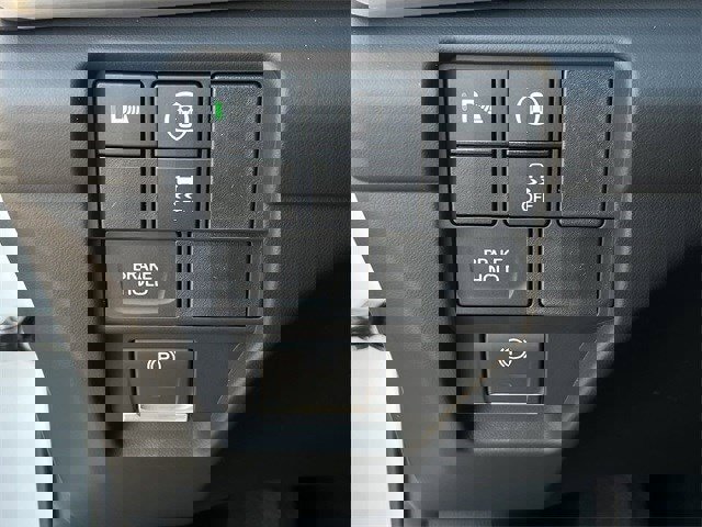 Used 2025 Acura RDX w/ Technology Package image 25