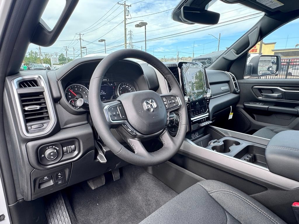 New 2026 RAM 1500 Big Horn AWD/4WD image 13