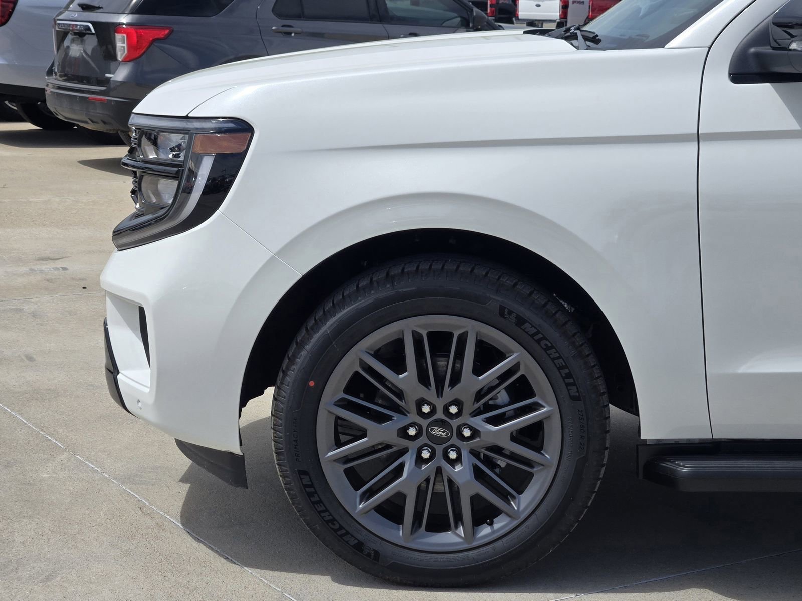 New 2026 Ford Expedition Platinum AWD/4WD image 9