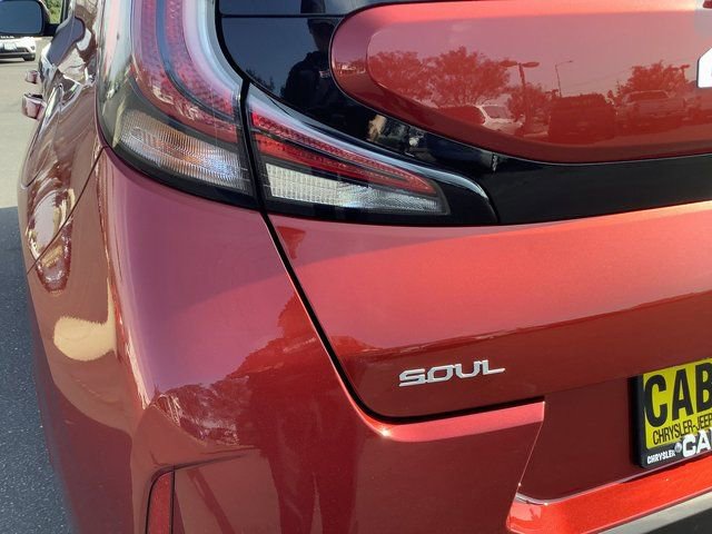 Used 2024 Kia Soul LX w/ Option Group 015 image 39