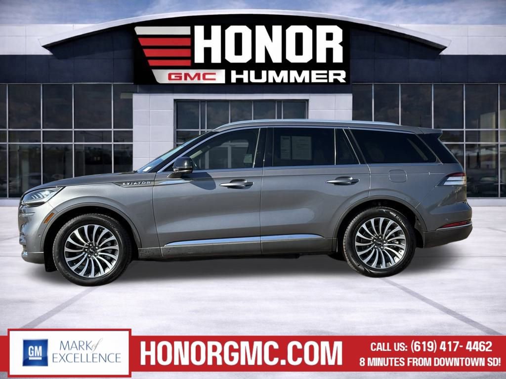 Used 2022 Lincoln Aviator Reserve w/ Equipment Group 201A image 6