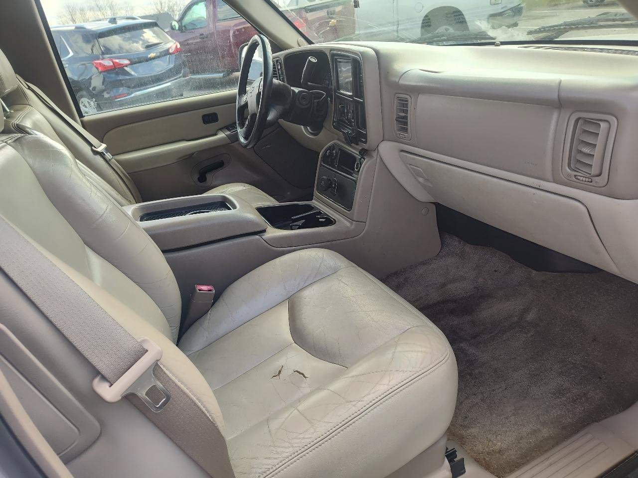 Used 2003 Chevrolet Tahoe Z71 AWD/4WD image 32