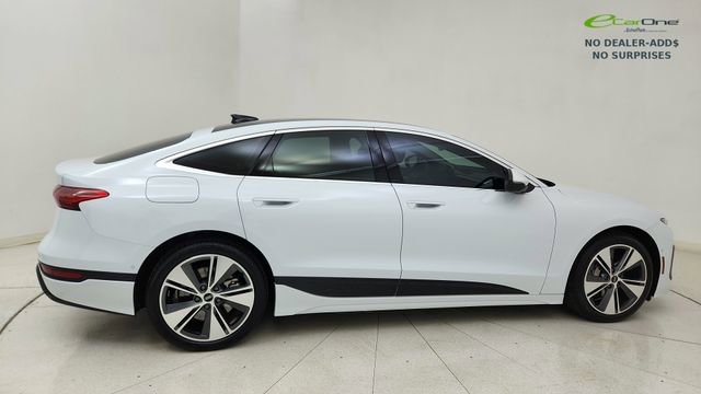 Used 2025 Audi A6 e-tron Premium Plus w/ Premium Plus RWD image 6