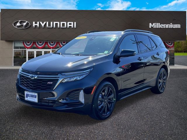 Used 2022 Chevrolet Equinox RS w/ RS Leather Package image 2