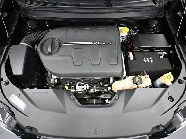 Used 2020 Jeep Cherokee High Altitude AWD/4WD image 48
