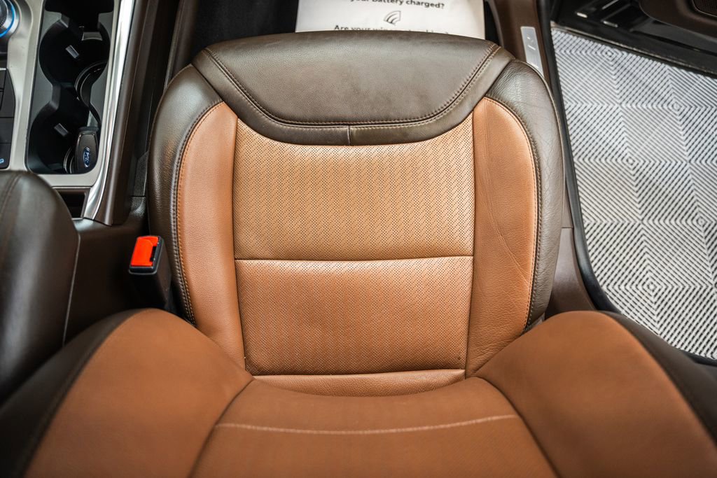 Certified 2022 Ford Explorer King Ranch w/ Premium Technology Package AWD/4WD image 38