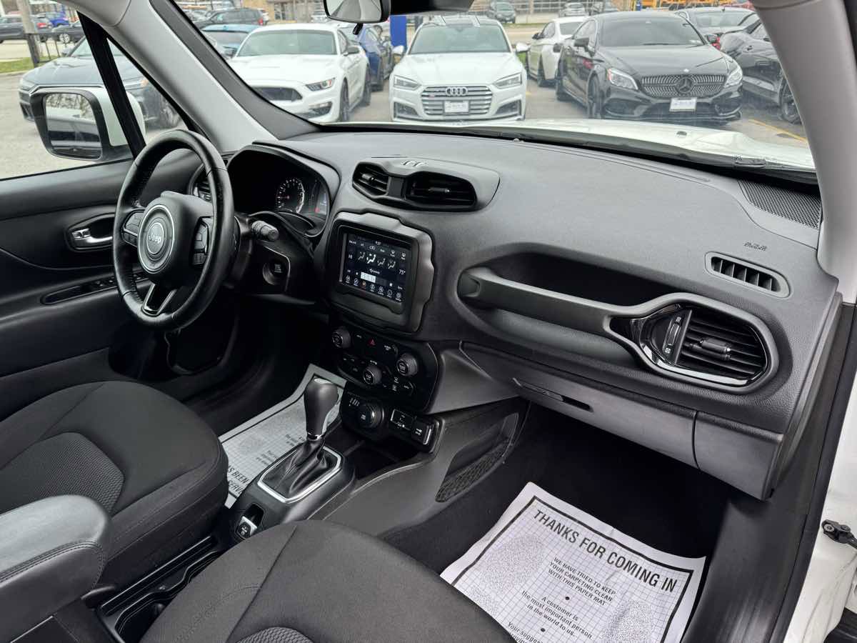 Used 2020 Jeep Renegade Altitude AWD/4WD image 26