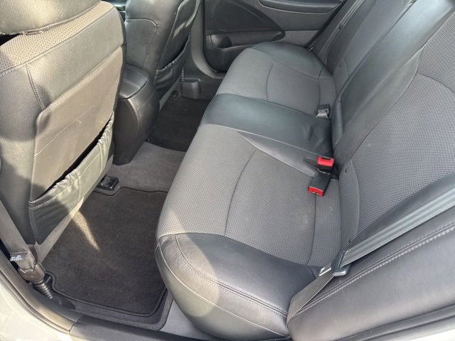 Used 2014 Hyundai Sonata SE w/ Premium Package 04 image 12
