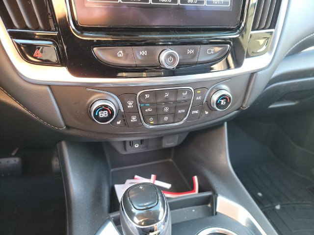 Used 2018 Chevrolet Traverse LT AWD/4WD image 13