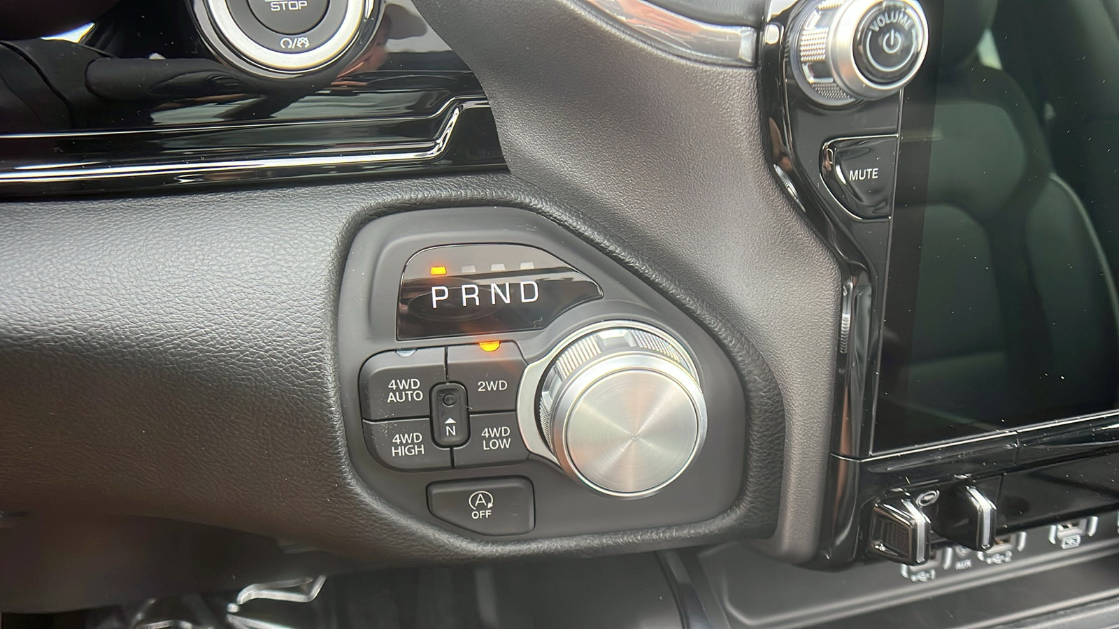 New 2026 RAM 1500 Laramie image 28