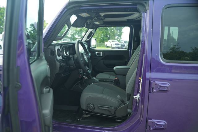 New 2026 Jeep Gladiator Mojave AWD/4WD image 10