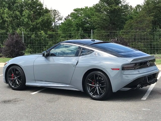 Used 2024 Nissan Z Performance w/ Floor Mat Package RWD image 4