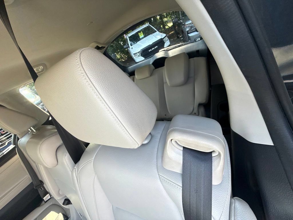 Used 2025 Honda Odyssey EX-L image 14