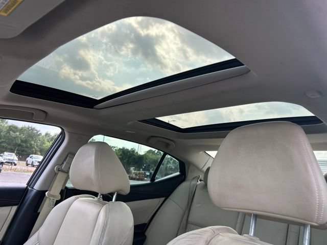 Used 2016 Nissan Maxima Platinum w/ Interior Lighting Package FWD image 30