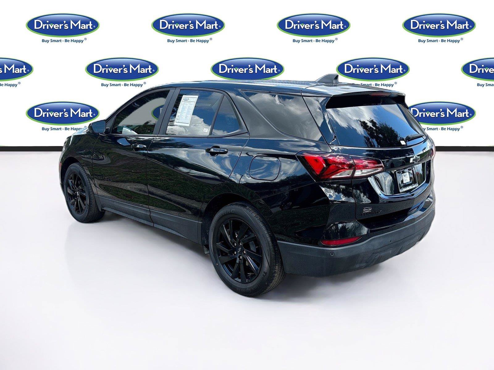 Used 2024 Chevrolet Equinox LS w/ LS Convenience Package FWD image 5