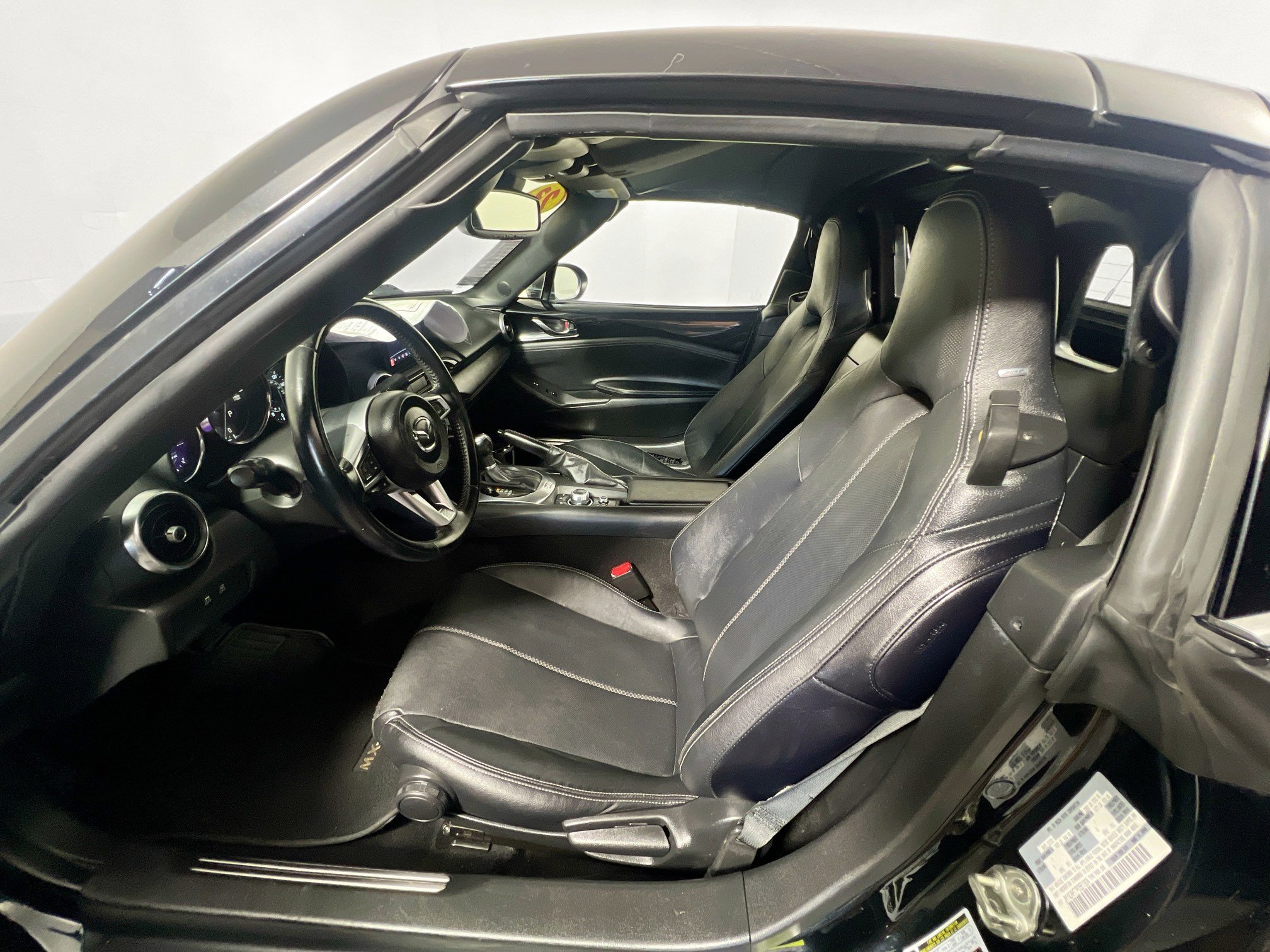 Used 2023 MAZDA MX-5 Miata Grand Touring RWD image 14