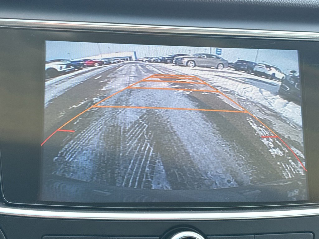 Used 2017 Buick LaCrosse Premium image 19