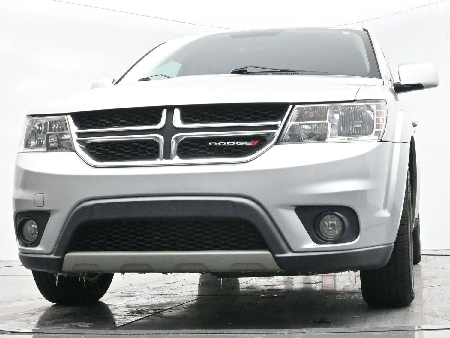 Used 2013 Dodge Journey SXT w/ Flexible Seating Group image 43