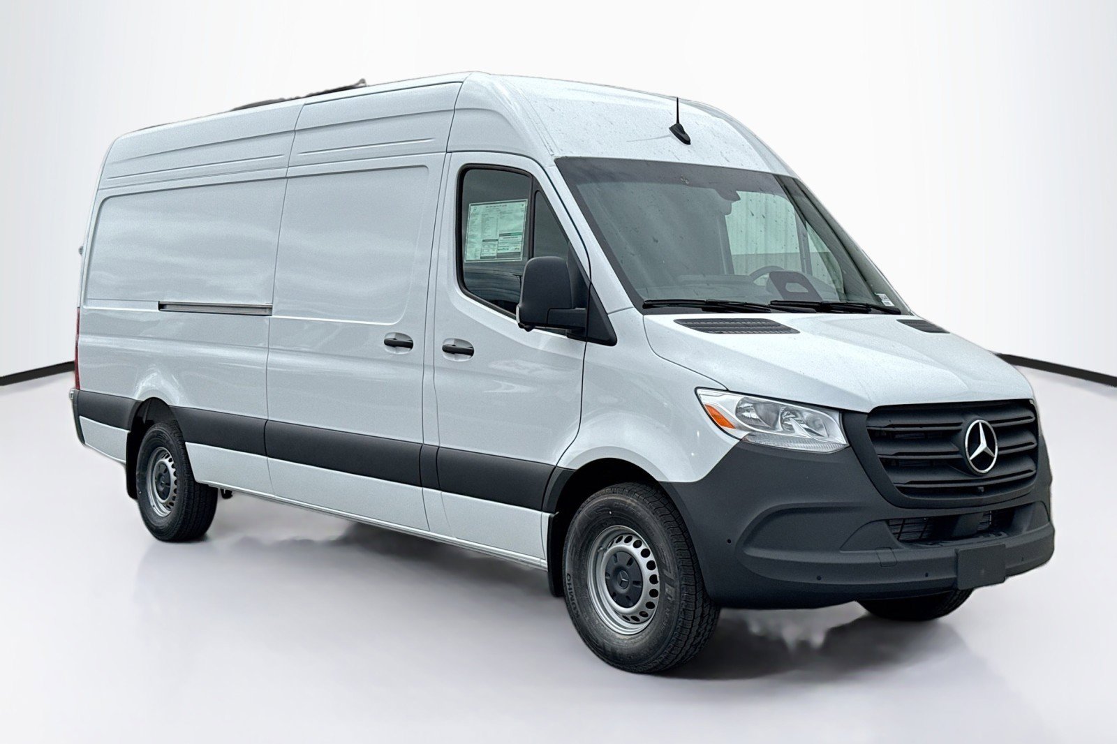 New 2025 Mercedes-Benz Sprinter 2500 image 3