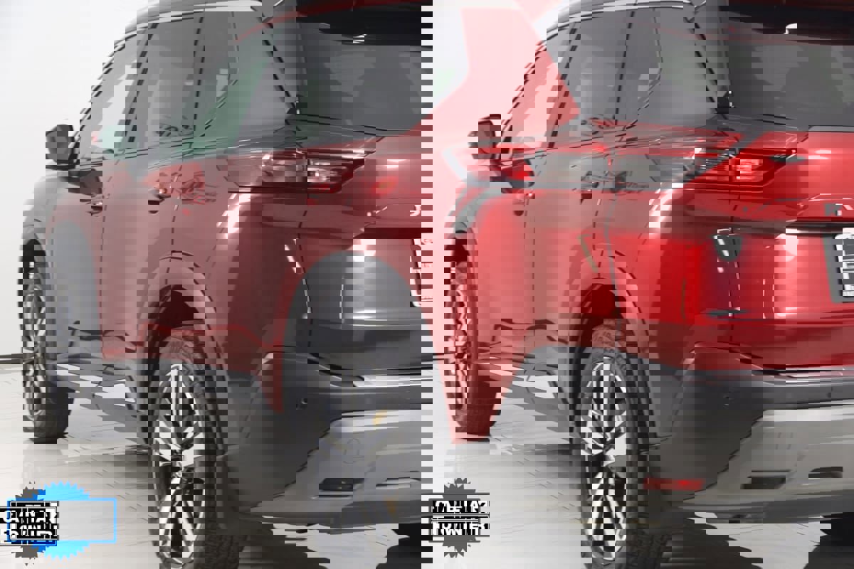 Used 2021 Nissan Rogue SL image 20