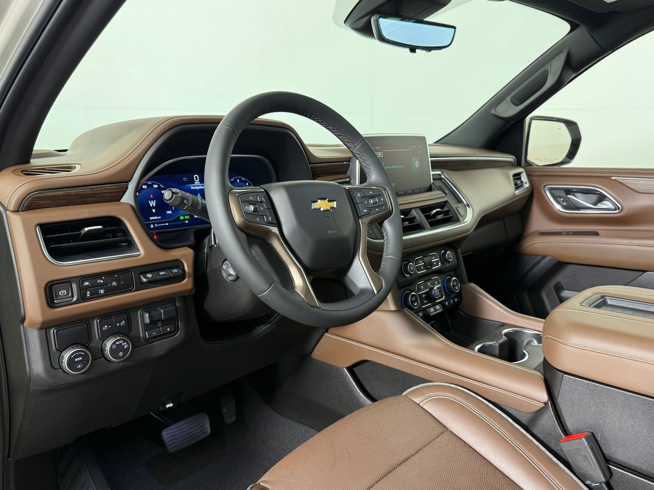 Used 2023 Chevrolet Tahoe High Country image 4